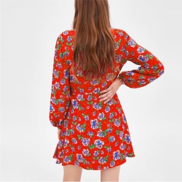 Zara | NWT Red Floral Wrap V-Neck Ruched 3/4-Length Sleeve Dress XS - Picture 13 of 13